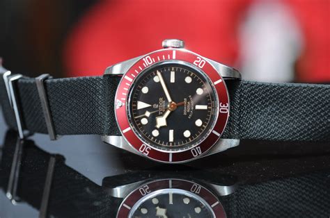 tudor black bay red bezel